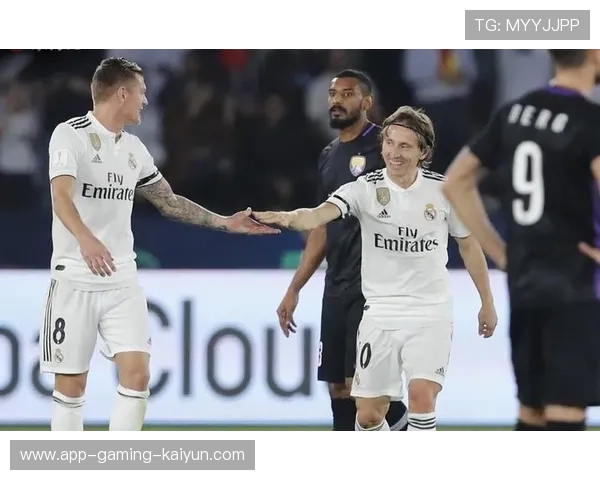 皇马边路回传再现高位头球成功率 皇马边路回传再现高位头球成功率