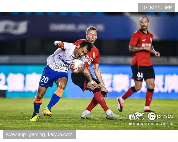 长春亚泰底线横敲险些助攻，全场惊呼不断